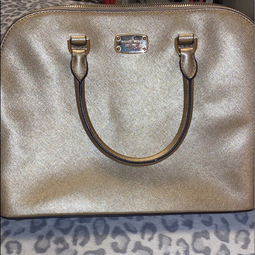 Michael Kors purse